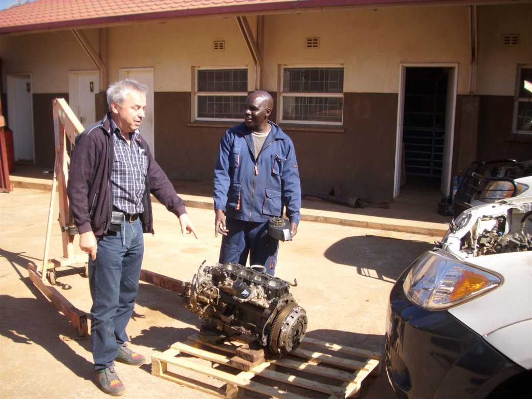 Die Autowerkstatt in Mpika